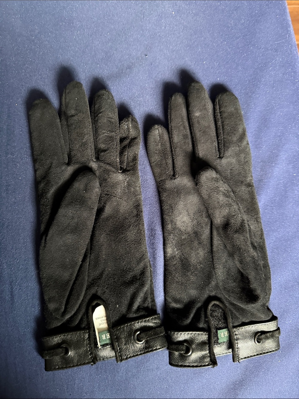 Danier Suede Gloves with Wrist Strap